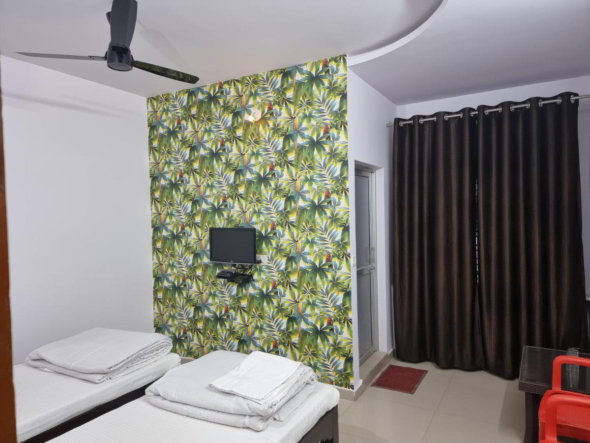 Shivani Inn Hotel & Banquet Seoni  Екстер'єр фото