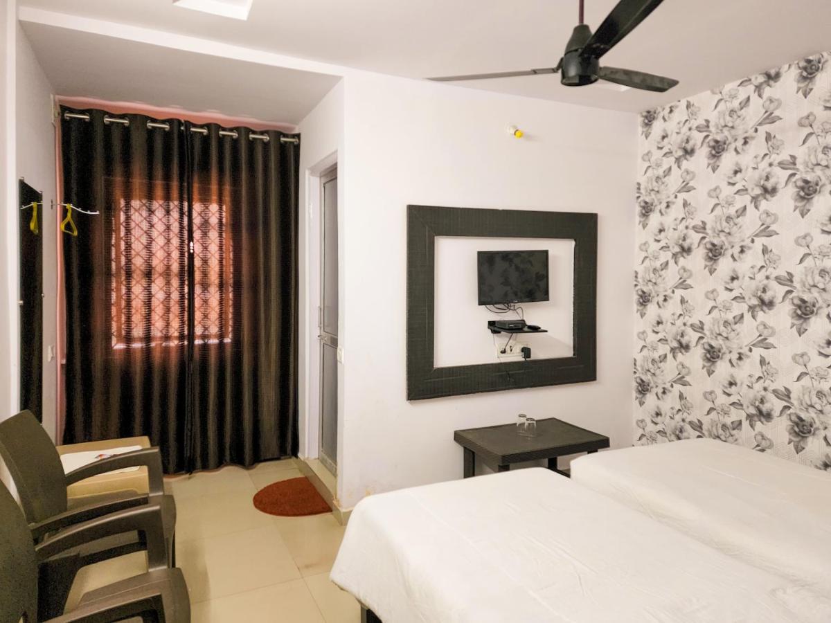 Shivani Inn Hotel & Banquet Seoni  Екстер'єр фото